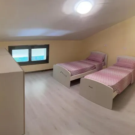 Appartement Airone 14 *